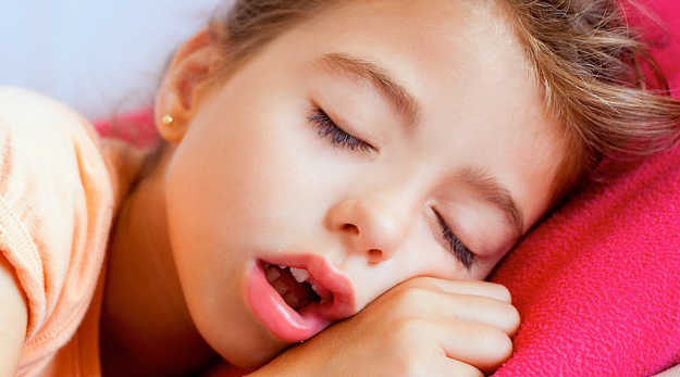 مضاعفات انسداد أنف الأطفال